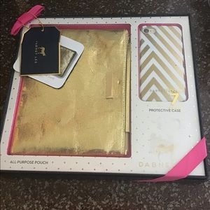 `IPHONE 7 CASE BUNDLE WITH FREE GIFT